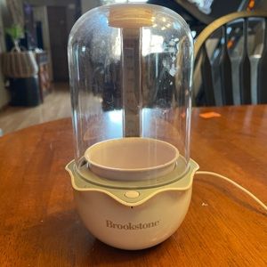 COPY - Brookstone mini grow light
